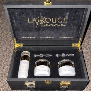 La Rouge Pierre Luxury Skincare Set in Black and Gold